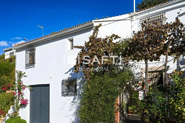 Casa de 0,09 ha en venta en Villanueva de algaidas, Málaga