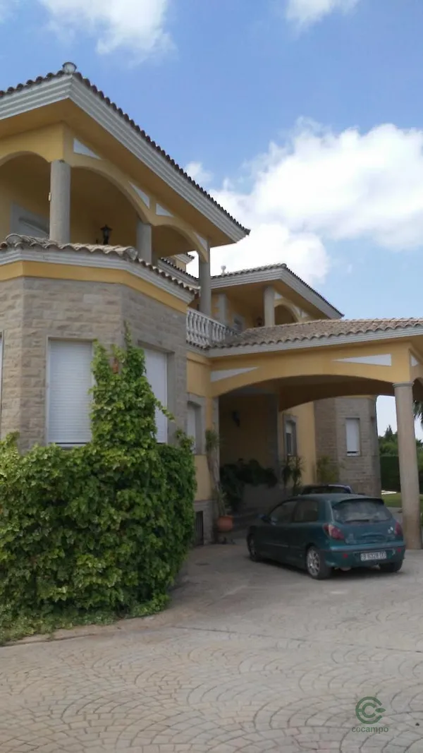 Spot image