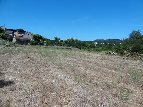 Terra urbana de 1,81 ha para venda em Santarém