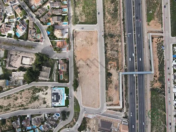 Spot image