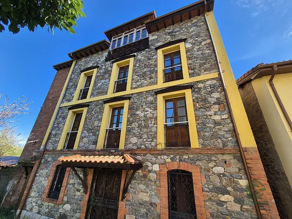 Casa de 0,0256 ha en venta en Lena, Asturias