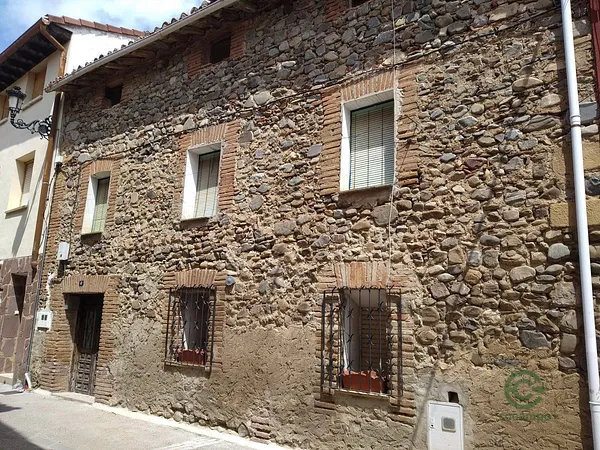 Casa de 0,02 ha en venta en Santurde de rioja, La rioja