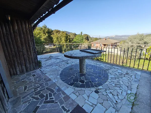 Casa de 0,0821 ha en venta en Canyelles, Barcelona