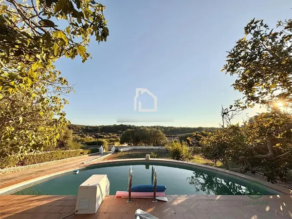 Finca rústica de 0,5 ha en venta en Baleares