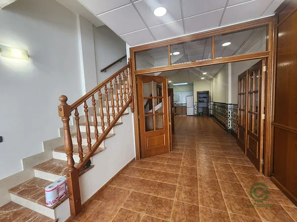 Spot image