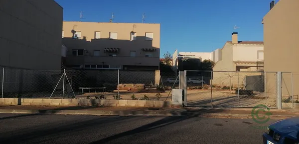 Terreno urbano de 0,012 ha en venta en Amposta, Tarragona