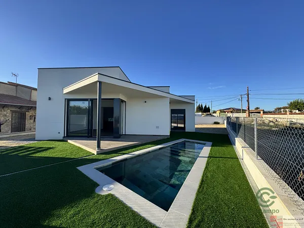 Casa de 0,014 ha en venta en Els Hostalets de Pierola, Barcelona