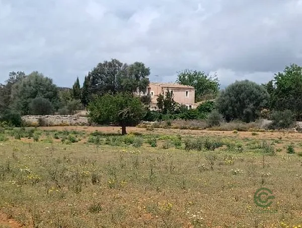 Finca rústica de 2,8 ha en venta en Baleares