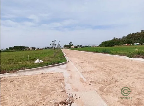 Finca rústica de 0,03 ha en venta en Santa fe