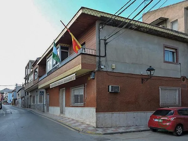Spot image