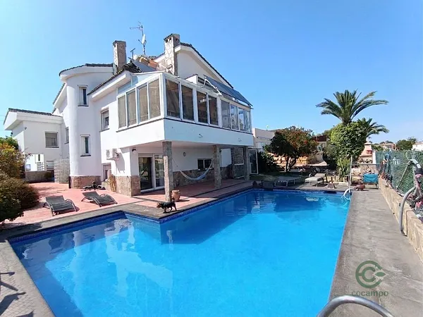Spot image