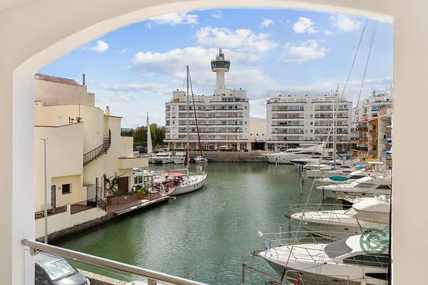 Casa de 0,022 ha en venta en Empuriabrava, Girona