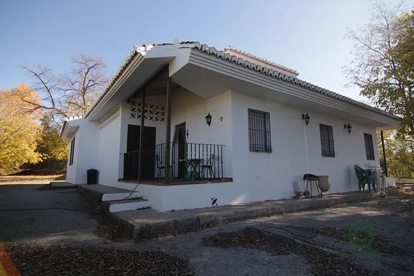 Finca rústica de 2,4381 ha en venta en Granada, Granada
