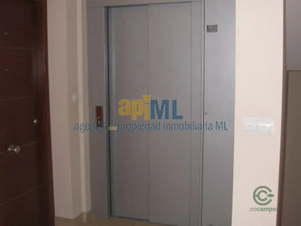 Casa de 0,02 ha en venta en Sevilla