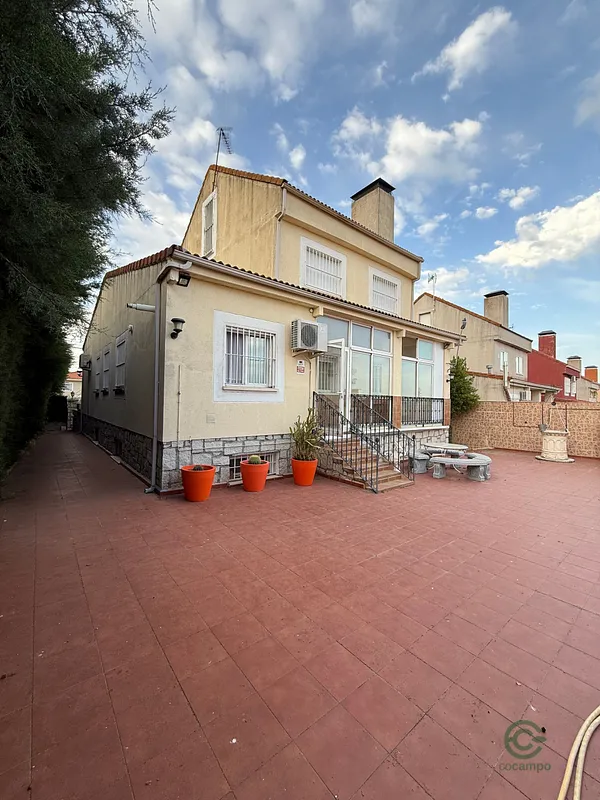 Casa de 0,04 ha en venta en Toledo
