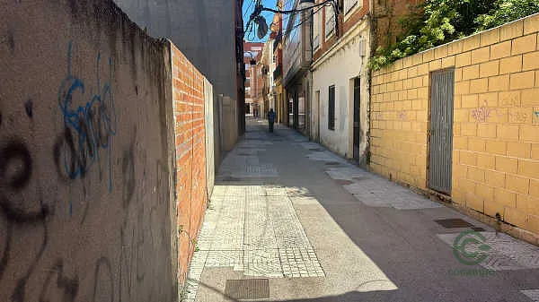 Finca rústica de 0,0107 ha en venta en Benavente, Zamora
