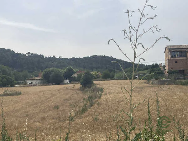 Finca rústica de 0,1008 ha en venta en Navarcles, Barcelona