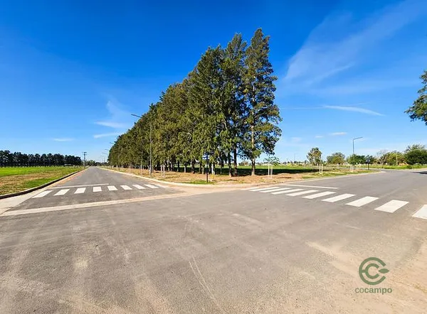 Terreno urbano de 0,03 ha en venta en Santa fe
