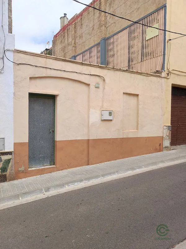 Spot image